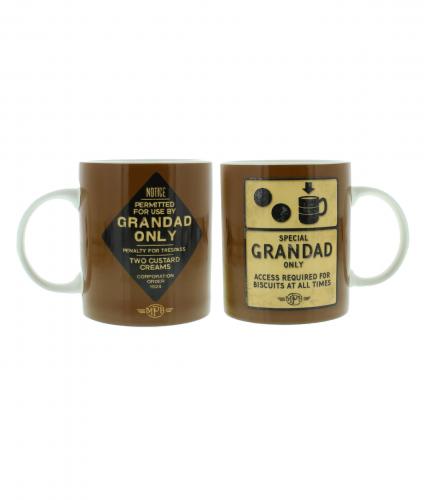 Cancer Research UK Online Shop, Father's Day Gifts, Special Grandad Roadsign Gift Set
